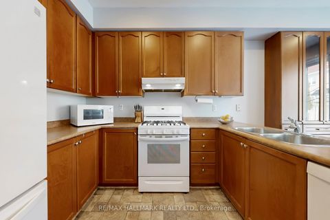 Photo 6 at 22 Portsmouth Drive, Centennial Scarborough, Toronto