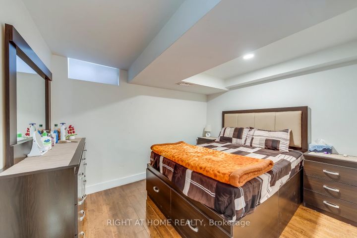 Photo 39 at 15 Eagle Trace Drive, Wellington, Brampton