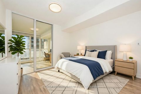 Photo 2 at 3311 - 18 Spring Garden Avenue, Willowdale East, Toronto