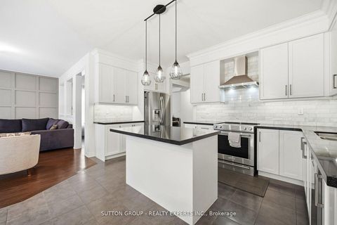 Photo 12 at 146 Beaconsfield Drive, Kleinburg, Vaughan