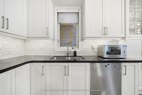 Photo 13 at 146 Beaconsfield Drive, Kleinburg, Vaughan