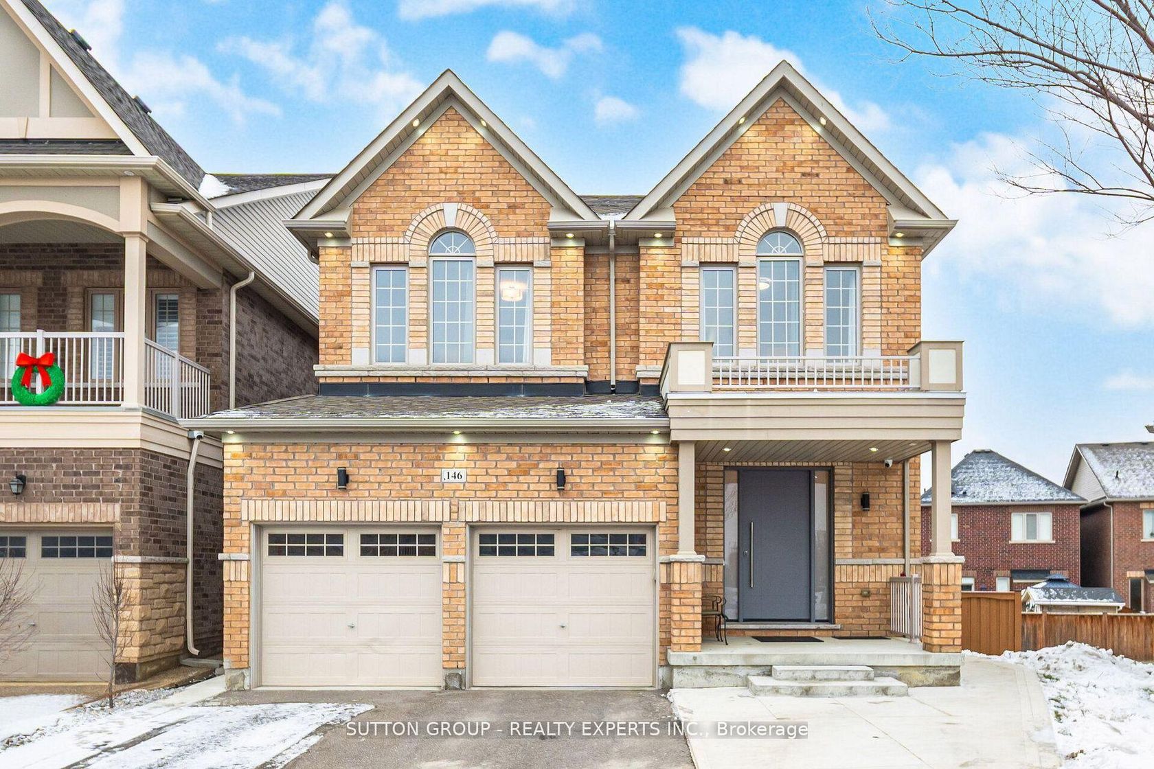 146 Beaconsfield Drive, Kleinburg, Vaughan photo number 2