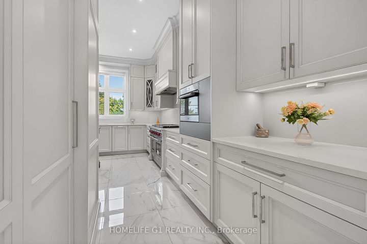 Photo 18 at 70 Appleyard Avenue, Kleinburg, Vaughan