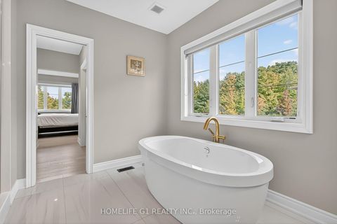 Photo 8 at 70 Appleyard Avenue, Kleinburg, Vaughan