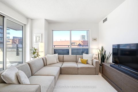 Photo 2 at 304 - 2220 Lake Shore Boulevard, Mimico, Toronto