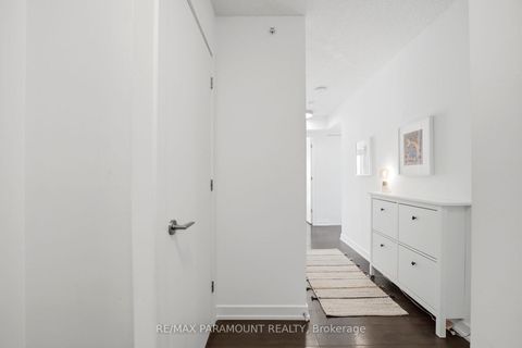 Photo 10 at 304 - 2220 Lake Shore Boulevard, Mimico, Toronto