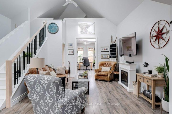 Photo 13 at 7 Homewood Avenue, Kirkendall, Hamilton