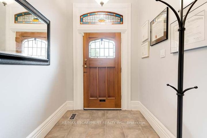 Photo 41 at 7 Homewood Avenue, Kirkendall, Hamilton