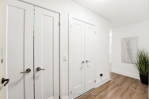 Photo 12 at 305 - 89 Church Street, Yonge Corridor, Toronto