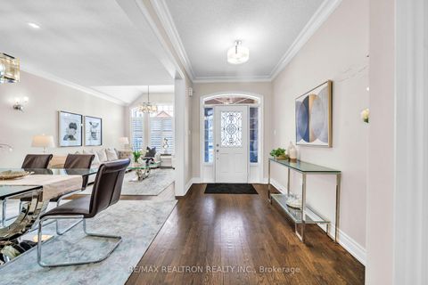 Photo 5 at 740 Valley Green Trail, Summerhill Estates, Newmarket