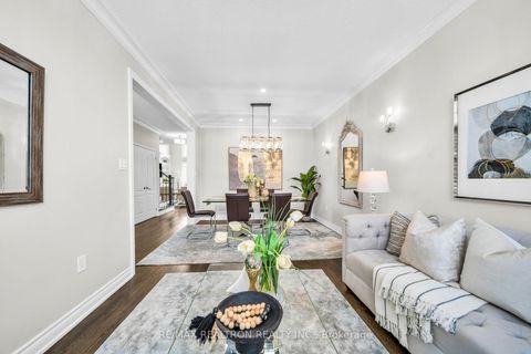 Photo 9 at 740 Valley Green Trail, Summerhill Estates, Newmarket