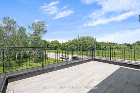 Photo 31 at 10690 Islington Avenue, Kleinburg, Vaughan