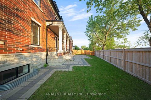 Photo 46 at 10690 Islington Avenue, Kleinburg, Vaughan