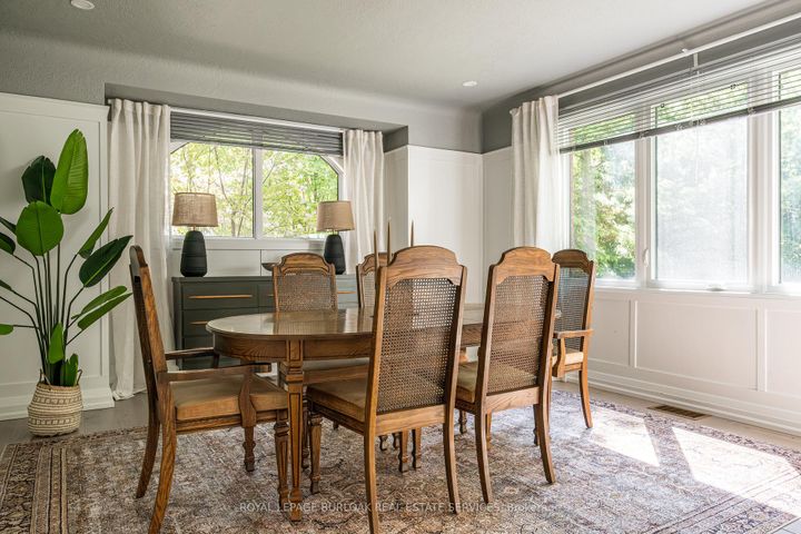 Photo 8 at 3 Oakwood Place, Westdale, Hamilton