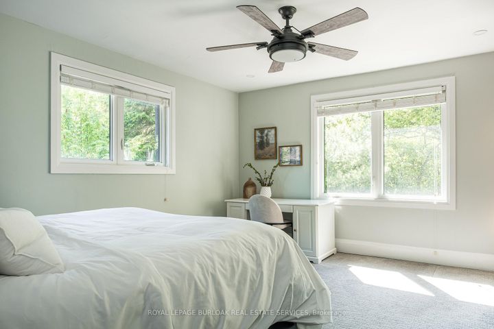 Photo 19 at 3 Oakwood Place, Westdale, Hamilton