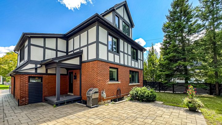 Photo 37 at 3 Oakwood Place, Westdale, Hamilton