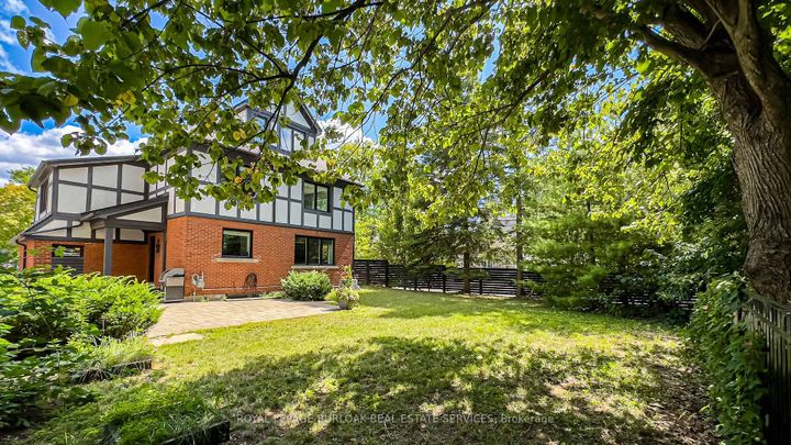 Photo 39 at 3 Oakwood Place, Westdale, Hamilton