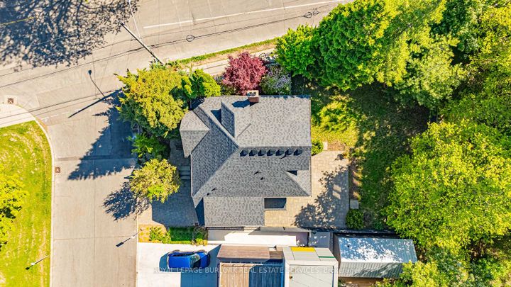 Photo 42 at 3 Oakwood Place, Westdale, Hamilton