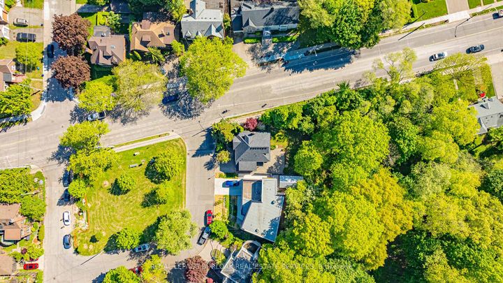 Photo 43 at 3 Oakwood Place, Westdale, Hamilton