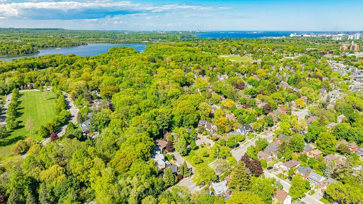 Photo 47 at 3 Oakwood Place, Westdale, Hamilton