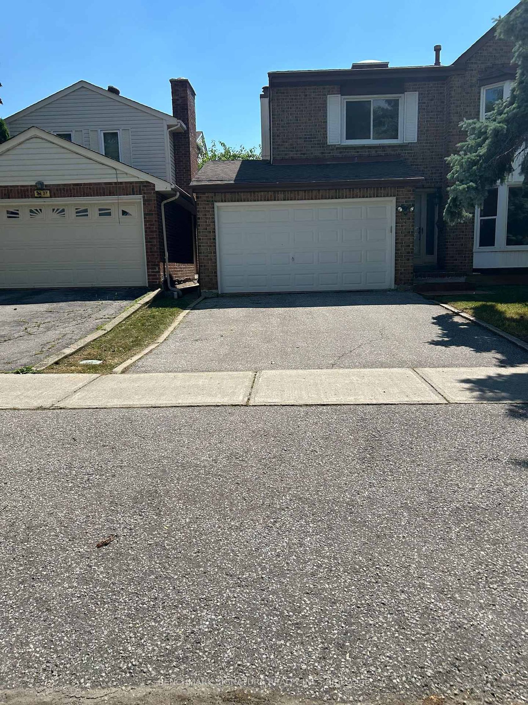 35 Wintermute Boulevard, Steeles, Toronto 