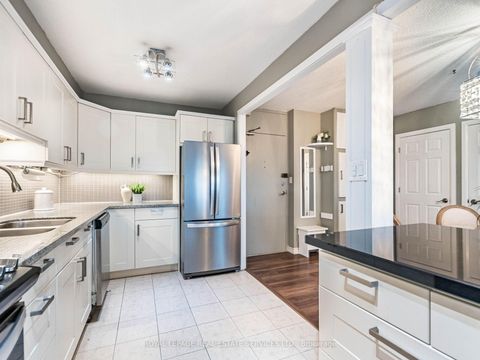 Photo 10 at 1304 - 240 Scarlett Road, Smythe, Toronto