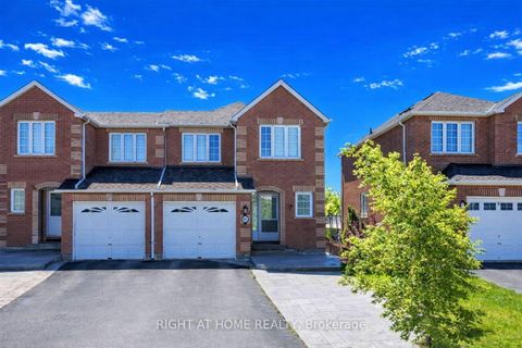 Photo 1 at 95 Giancola Crescent, Maple, Vaughan