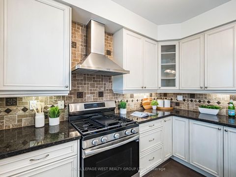 Photo 7 at 52 Long Island Crescent, Centennial Scarborough, Toronto