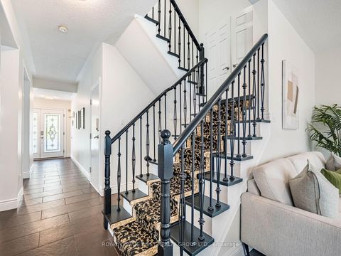 Photo 8 at 52 Long Island Crescent, Centennial Scarborough, Toronto