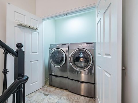 Photo 13 at 52 Long Island Crescent, Centennial Scarborough, Toronto