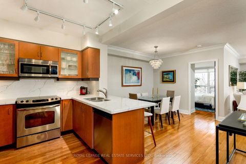 Photo 9 at 308 - 10 Delisle Avenue, St. Clair, Toronto
