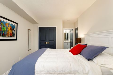 Photo 11 at 308 - 10 Delisle Avenue, St. Clair, Toronto