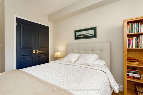 Photo 15 at 308 - 10 Delisle Avenue, St. Clair, Toronto