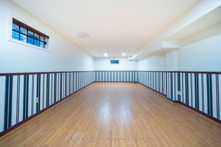 Photo 38 at 28 Rosemead Close, Unionville, Markham