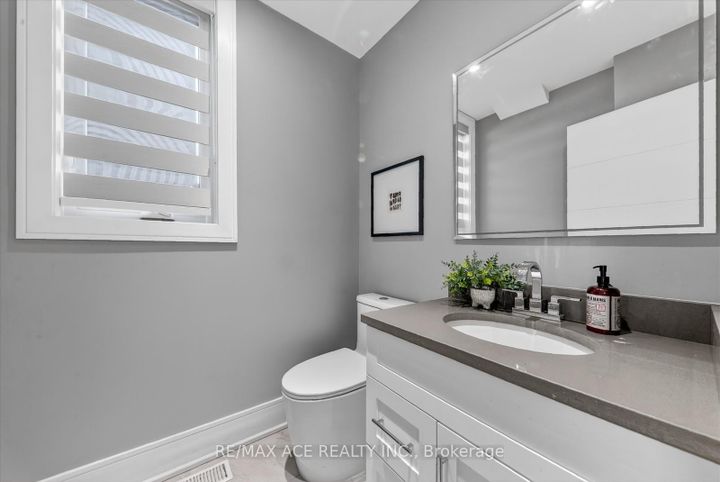 Photo 12 at 33 August Avenue, Oakridge, Toronto