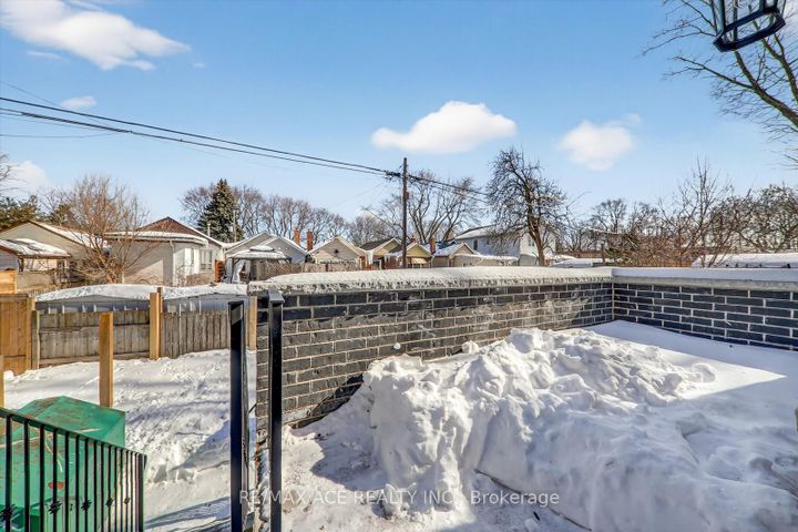 Photo 23 at 33 August Avenue, Oakridge, Toronto