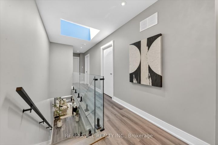 Photo 24 at 33 August Avenue, Oakridge, Toronto