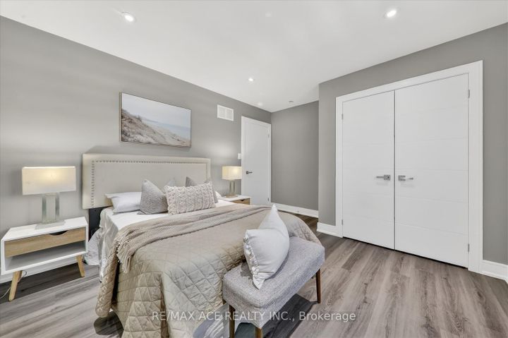 Photo 29 at 33 August Avenue, Oakridge, Toronto