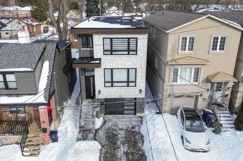 Photo 4 at 33 August Avenue, Oakridge, Toronto