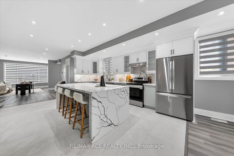 Photo 15 at 33 August Avenue, Oakridge, Toronto