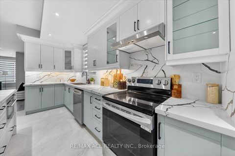 Photo 16 at 33 August Avenue, Oakridge, Toronto