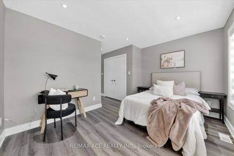 Photo 38 at 33 August Avenue, Oakridge, Toronto