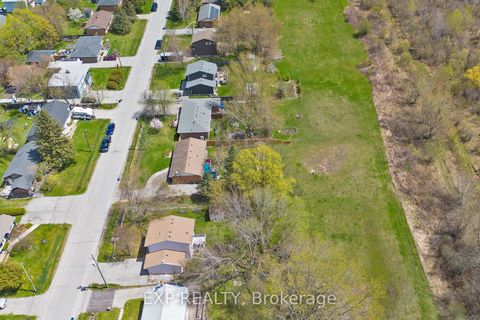 Photo 33 at 367 Adeline Drive, Keswick South, Georgina