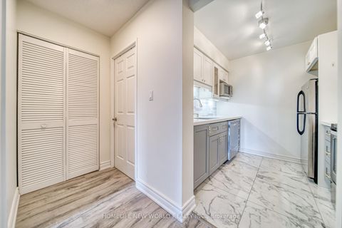 Photo 11 at 1908 - 35 Empress Avenue, Willowdale East, Toronto