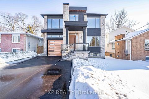 Photo 1 at 241 Parkway Avenue, Keswick South, Georgina