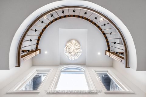 Photo 6 at 622 Lyman Boulevard, Wyndham, Newmarket