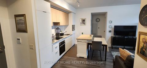 Photo 5 at 527 - 20 O'Neill Road, Don Mills, Toronto