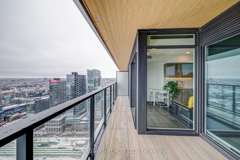 Photo 11 at 5712 - 3 Concord Cityplace Way, Waterfront Communities C1, Toronto