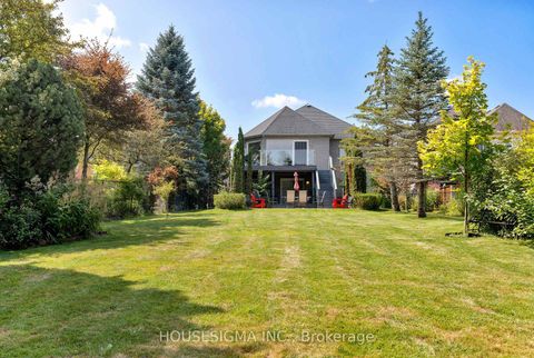 Photo 18 at 703 Madeline Heights, Wyndham, Newmarket