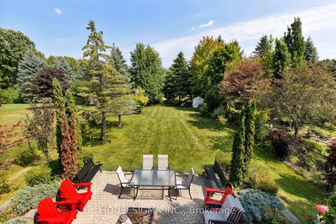 Photo 22 at 703 Madeline Heights, Wyndham, Newmarket